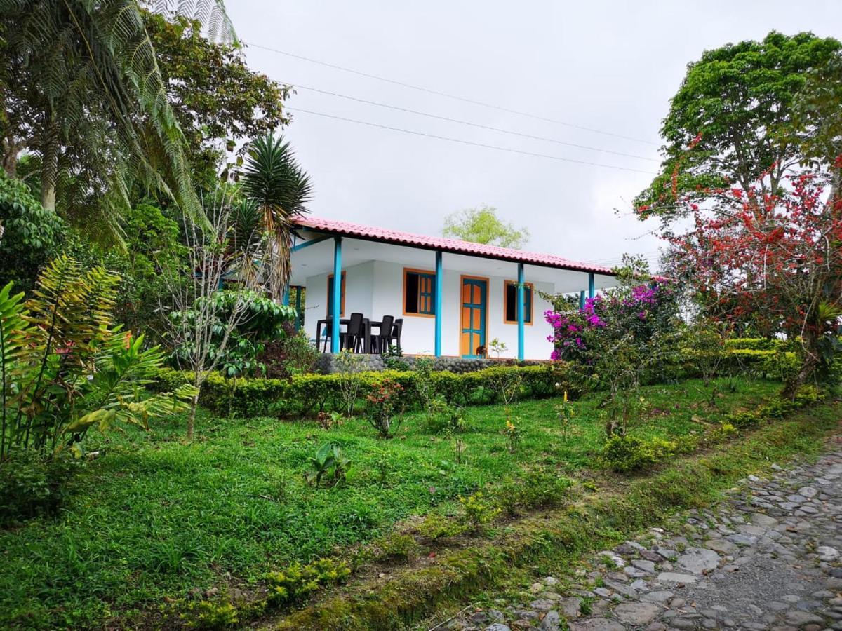 Hostal Campestre El Santuario Filandia Exterior photo